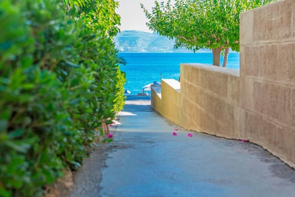 Haraki Mare Studios Beach Front Zewnętrze zdjęcie